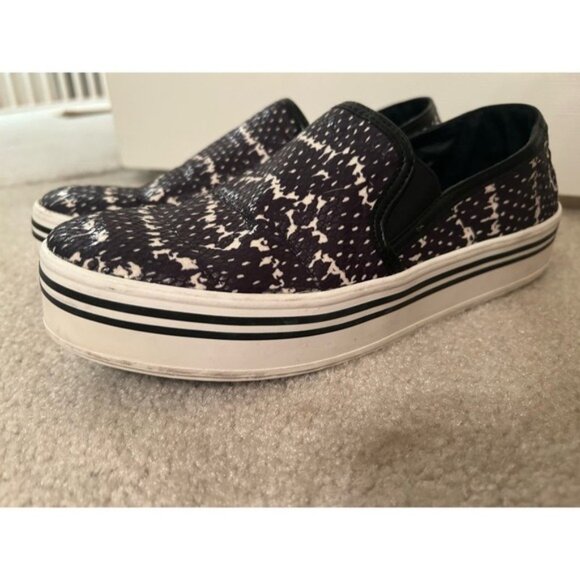 Dolce Vita Semi Platform Sneakers, Size 9 - Picture 2 of 3